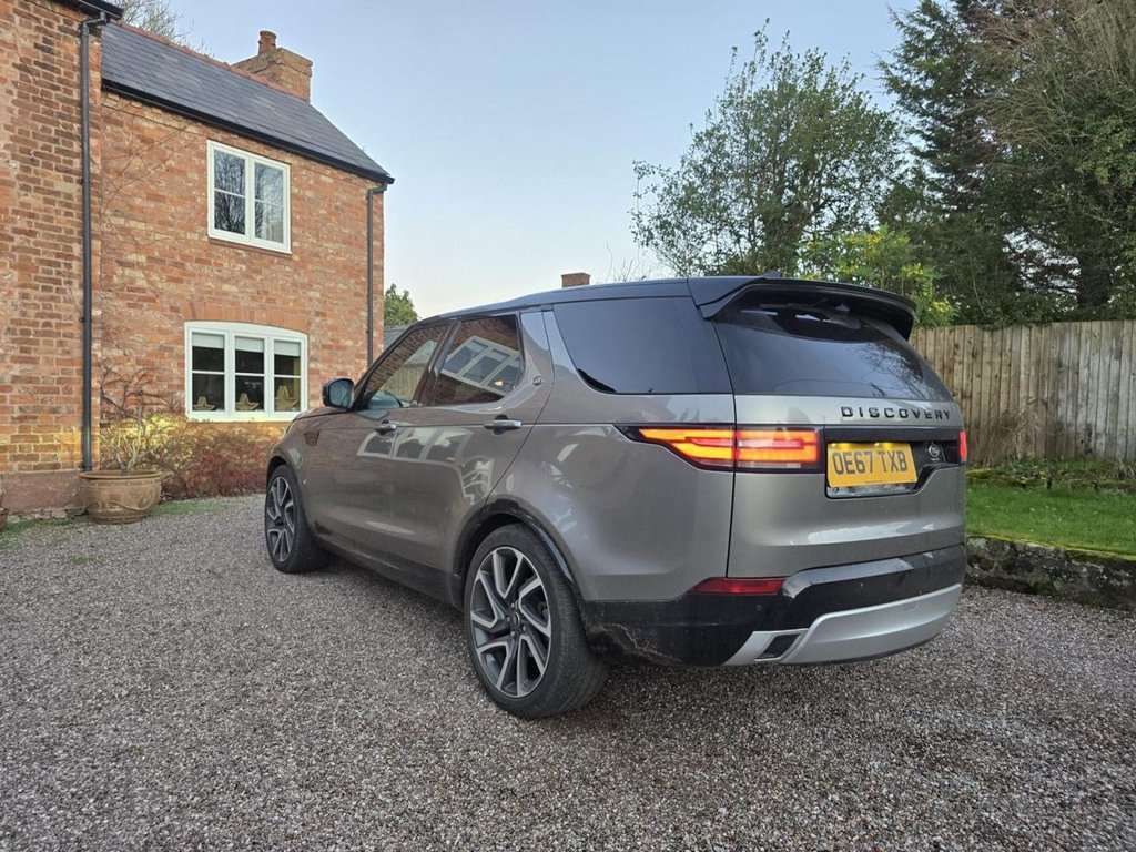 Used Land Rover Discovery 2018 for sale - 77010108: Photo 6