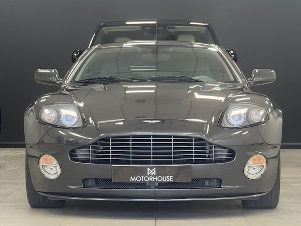 Used Aston Martin Vanquish 2006 for sale - 75648076: Photo 11