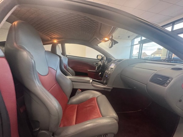 Used Aston Martin Vanquish 2006 for sale - 75648076: Photo 31
