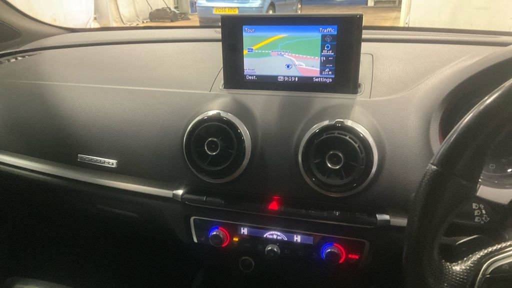 Used Audi A3 2014 for sale - 77048842: Photo 15