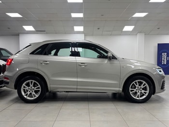 Used Audi Q3 2015 for sale - 77576099: Photo