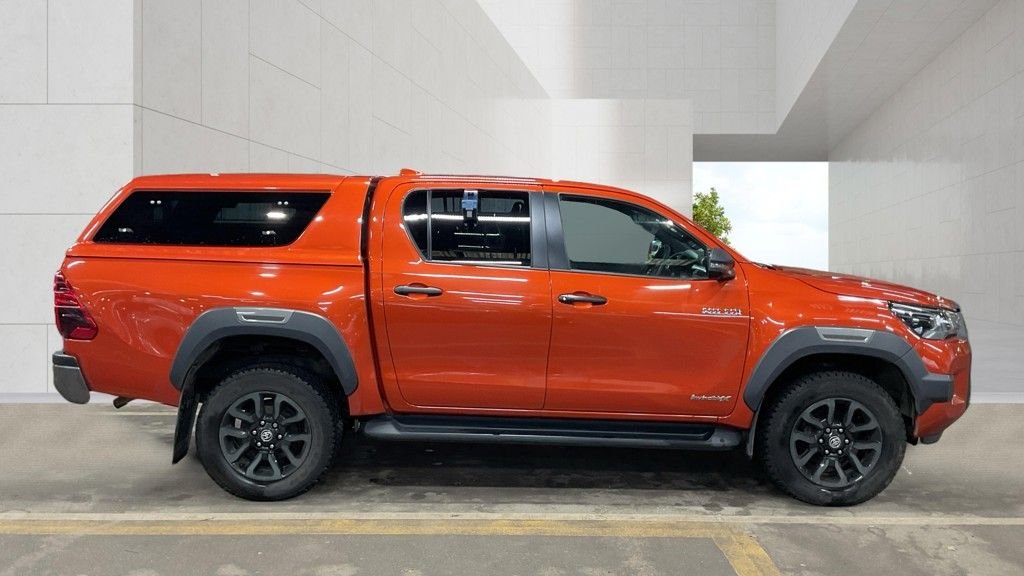 Used Toyota Hilux 2023 for sale - 78167442: Photo 6