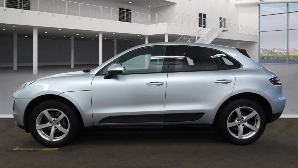 Used Porsche Macan 2016 for sale - 77576073: Photo 11