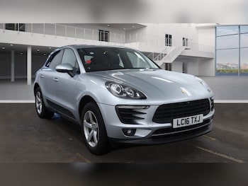 Used Porsche Macan 2016 for sale - 77576073: Photo