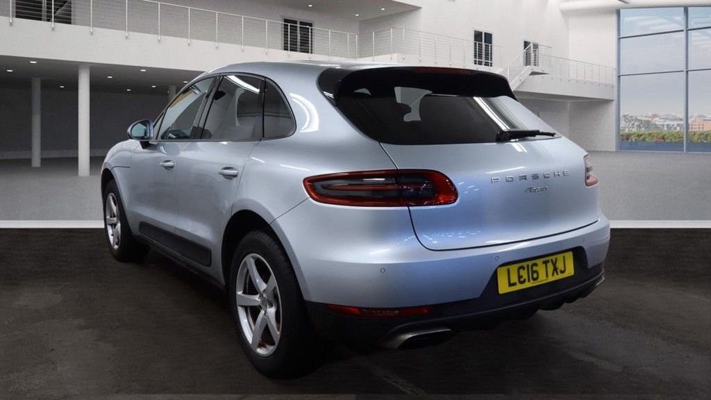 Used Porsche Macan 2016 for sale - 77576073: Photo 6