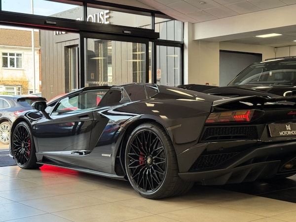 Used Lamborghini Aventador 2019 for sale - 75370488: Photo 21