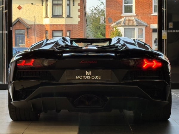 Used Lamborghini Aventador 2019 for sale - 75370488: Photo 23