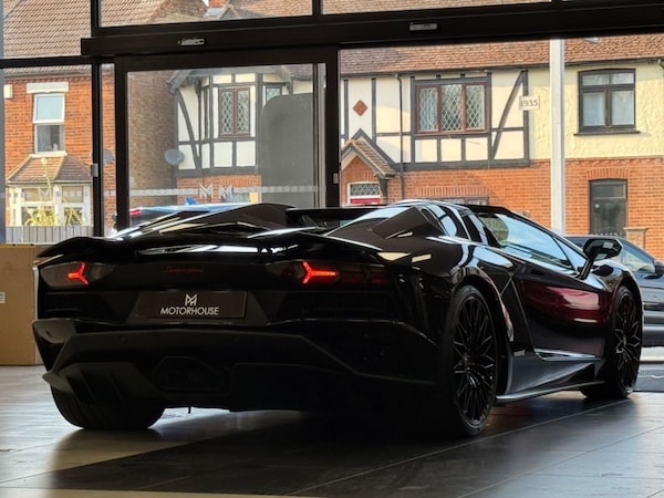 Used Lamborghini Aventador 2019 for sale - 75370488: Photo 25