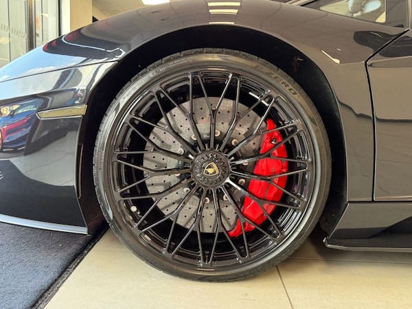Used Lamborghini Aventador 2019 for sale - 75370488: Photo 28