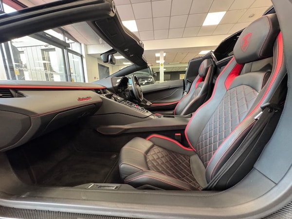 Used Lamborghini Aventador 2019 for sale - 75370488: Photo 33