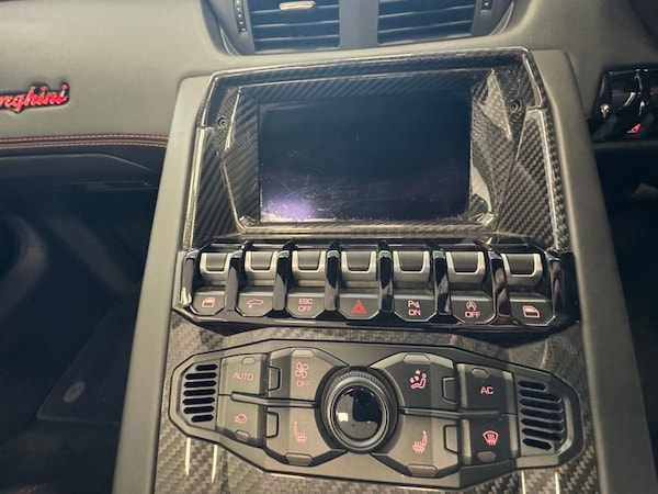 Used Lamborghini Aventador 2019 for sale - 75370488: Photo 38