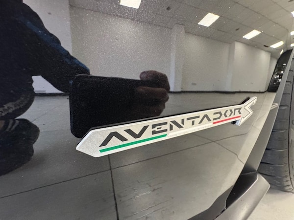 Used Lamborghini Aventador 2019 for sale - 75370488: Photo 41