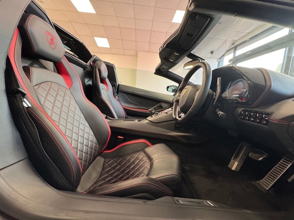 Used Lamborghini Aventador 2019 for sale - 75370488: Photo 4