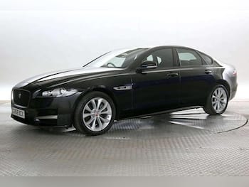Used Jaguar XF 2019 for sale - 79822614: Photo