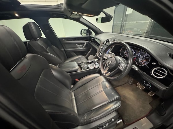 Used Bentley Bentayga 2019 for sale - 75602548: Photo 22