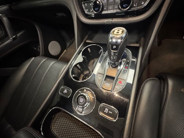 Used Bentley Bentayga 2019 for sale - 75602548: Photo 37