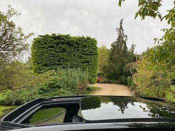 Used Bentley Bentayga 2019 for sale - 75602548: Photo