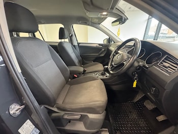 Used Volkswagen Tiguan 2020 for sale - 78557373: Photo