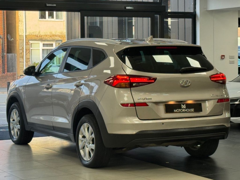 Used Hyundai TUCSON 2018 for sale - 76163231: Photo 2