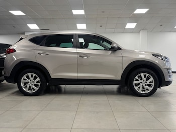 Used Hyundai TUCSON 2018 for sale - 76163231: Photo