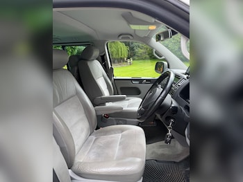 Used Volkswagen Caravelle 2012 for sale - 78663809: Photo
