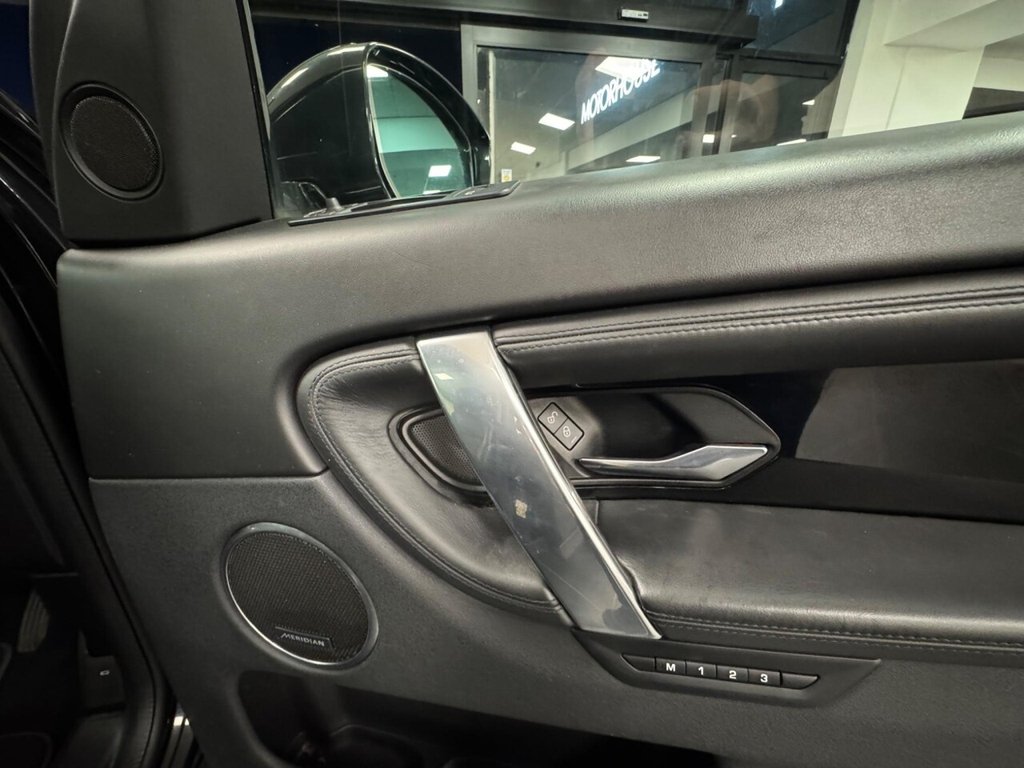 Used Land Rover Discovery Sport 2019 for sale - 76867529: Photo 31