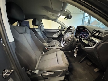 Used Audi Q3 2019 for sale - 78302553: Photo