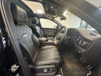 Used Bentley Bentayga 2021 for sale - 74820057: Photo