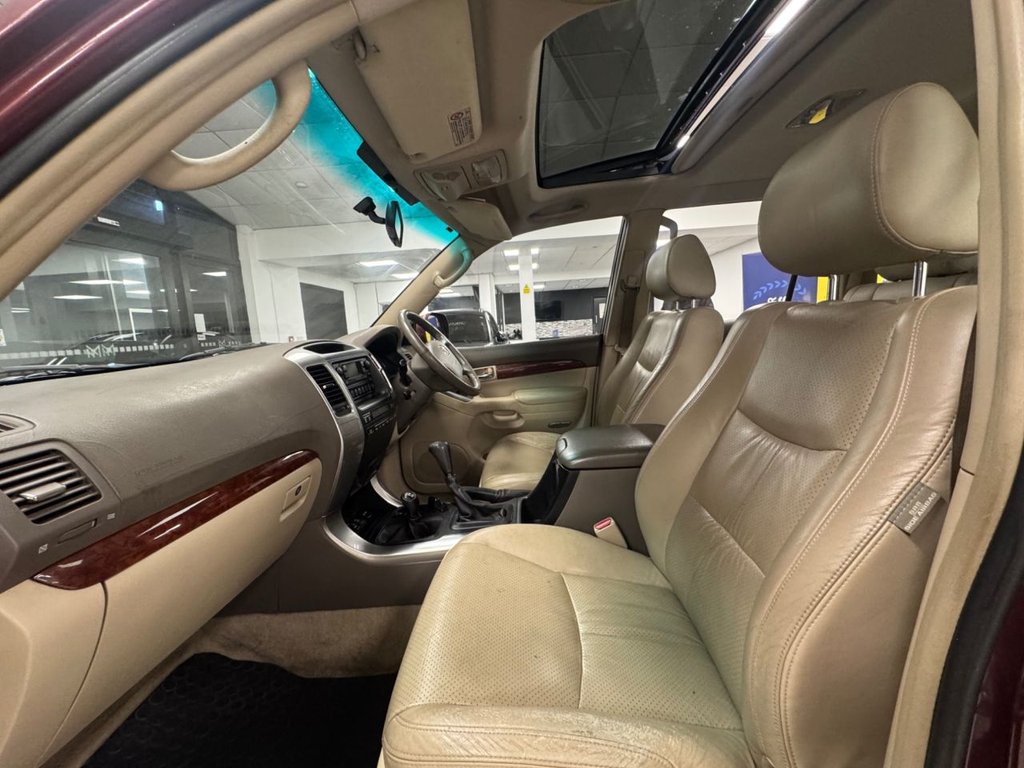 Used Toyota Land Cruiser 2004 for sale - 76868154: Photo 20