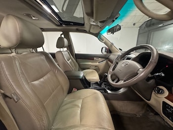 Used Toyota Land Cruiser 2004 for sale - 76868154: Photo