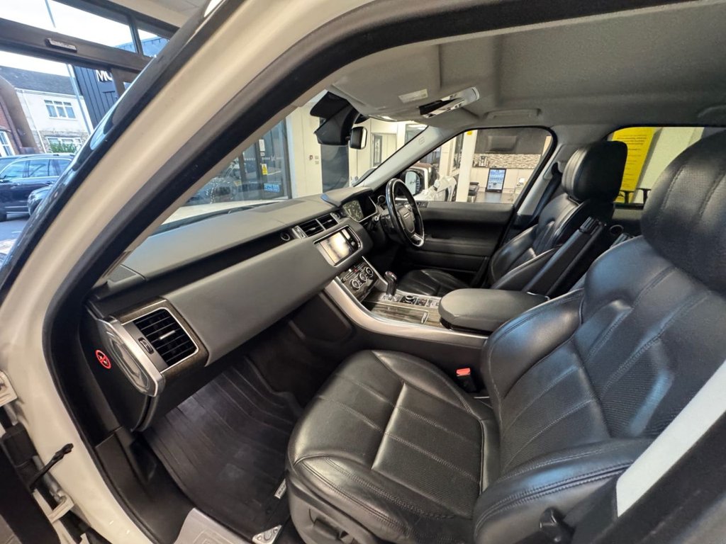 Used Land Rover Range Rover Sport 2013 for sale - 75992641: Photo 23