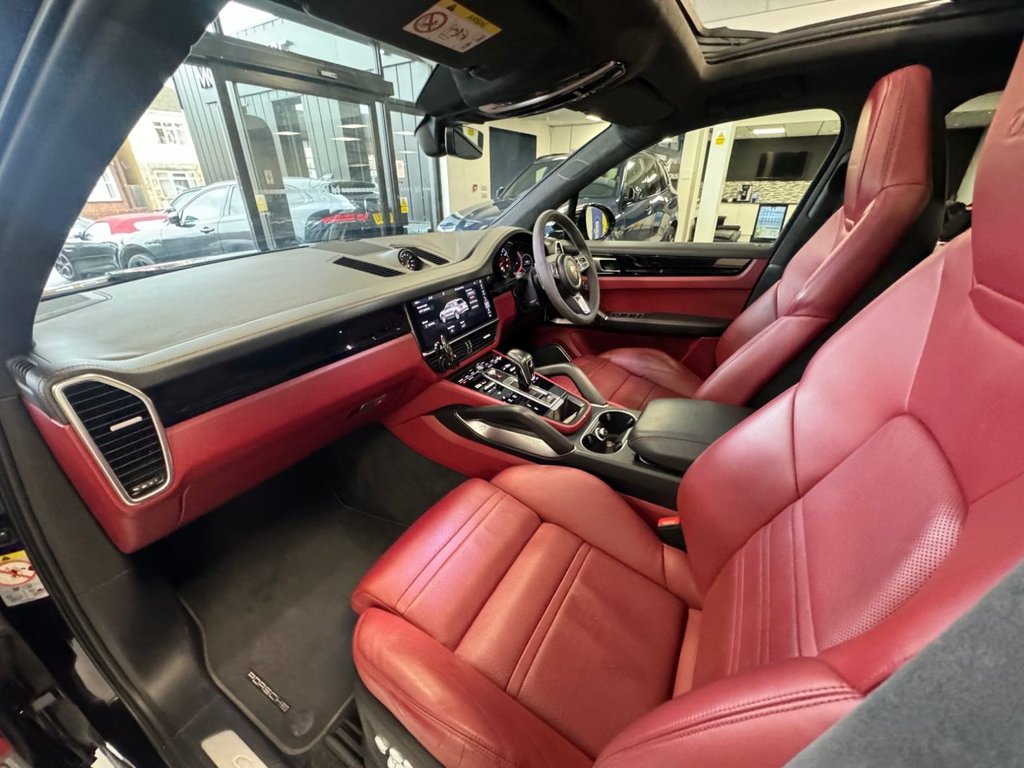 Used Porsche Cayenne 2018 for sale - 76552046: Photo 29