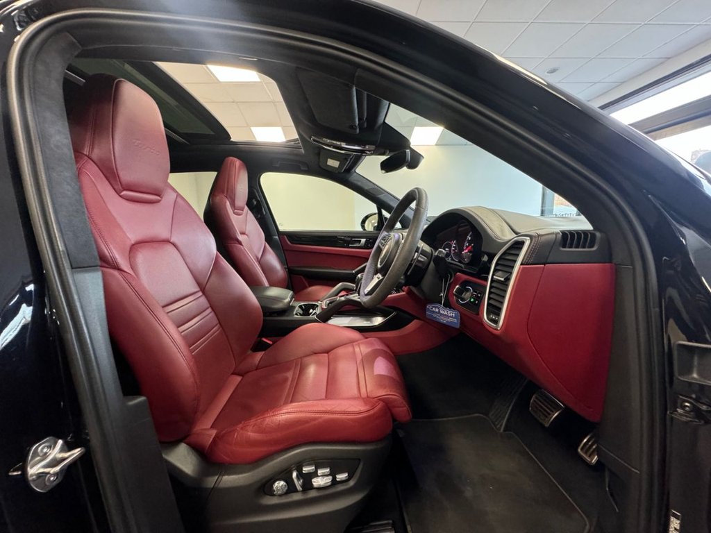 Used Porsche Cayenne 2018 for sale - 76552046: Photo 3