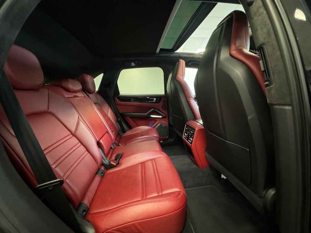 Used Porsche Cayenne 2018 for sale - 76552046: Photo 32