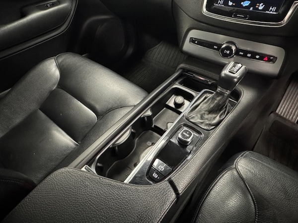 Used Volvo XC90 2016 for sale - 74692013: Photo 28