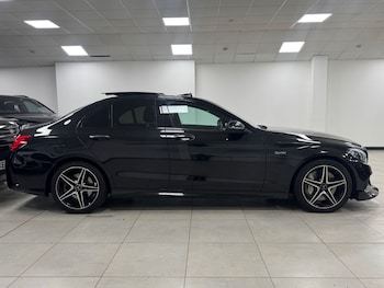 Used Mercedes-Benz C Class 2017 for sale - 76670590: Photo