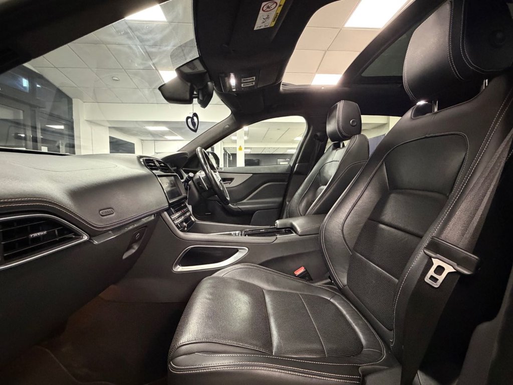 Used Jaguar F-Pace 2020 for sale - 76500985: Photo 18