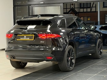 Used Jaguar F-Pace 2020 for sale - 76500985: Photo