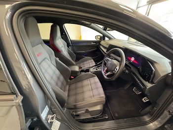 Used Volkswagen Golf 2023 for sale - 75947547: Photo
