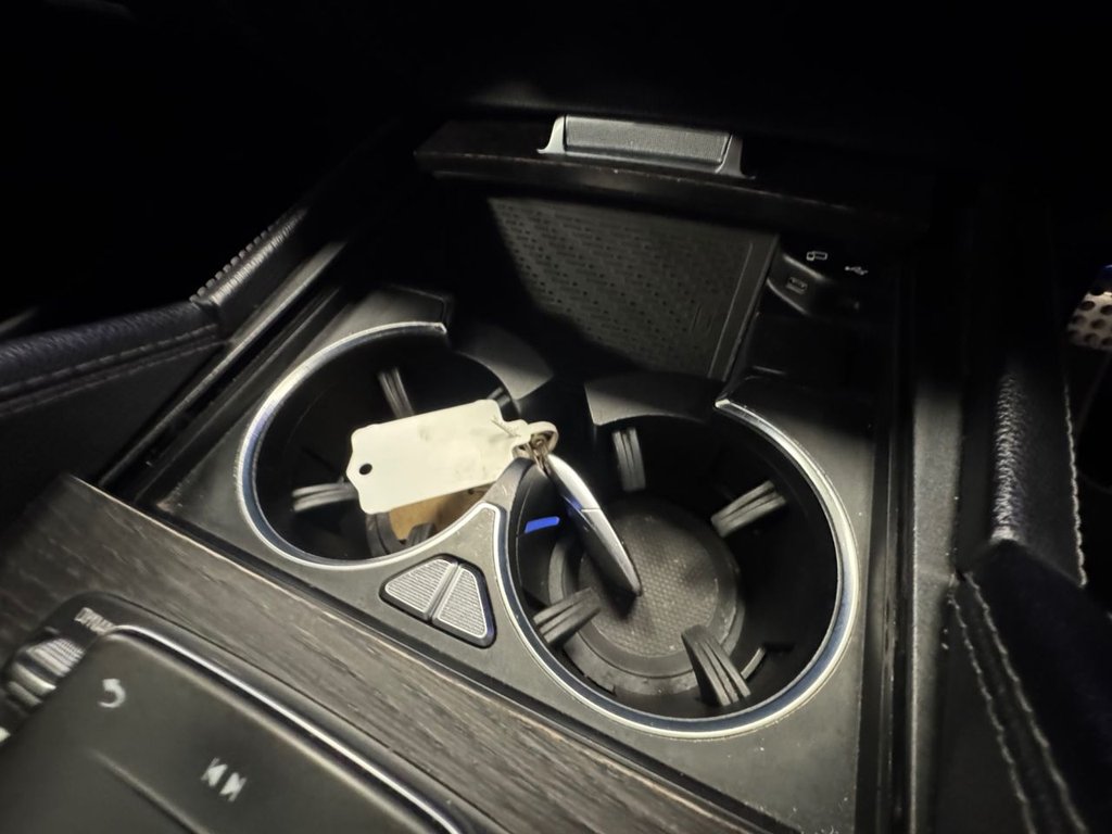 Used Mercedes-Benz GLE 2020 for sale - 76923720: Photo 28