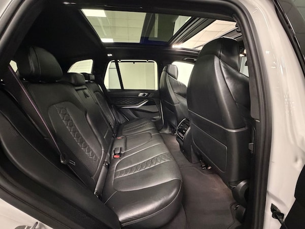 Used BMW X5 M 2020 for sale - 76309402: Photo 32