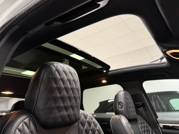 Used Porsche Cayenne 2012 for sale - 76286131: Photo 10