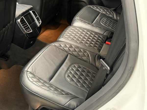 Used Porsche Cayenne 2012 for sale - 76286131: Photo 17