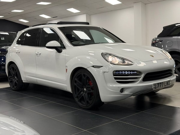 Used Porsche Cayenne 2012 for sale - 76286131: Photo 1