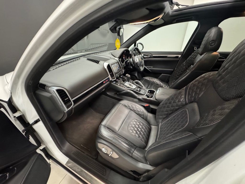 Used Porsche Cayenne 2012 for sale - 76286131: Photo 20