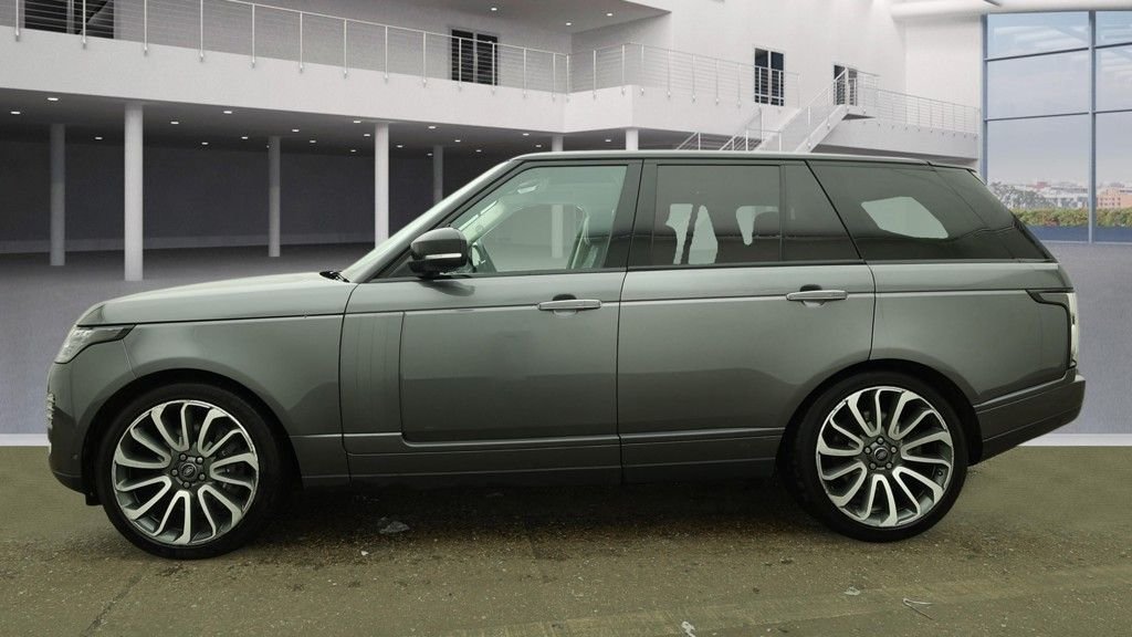 Used Land Rover Range Rover 2018 for sale - 77193399: Photo 12