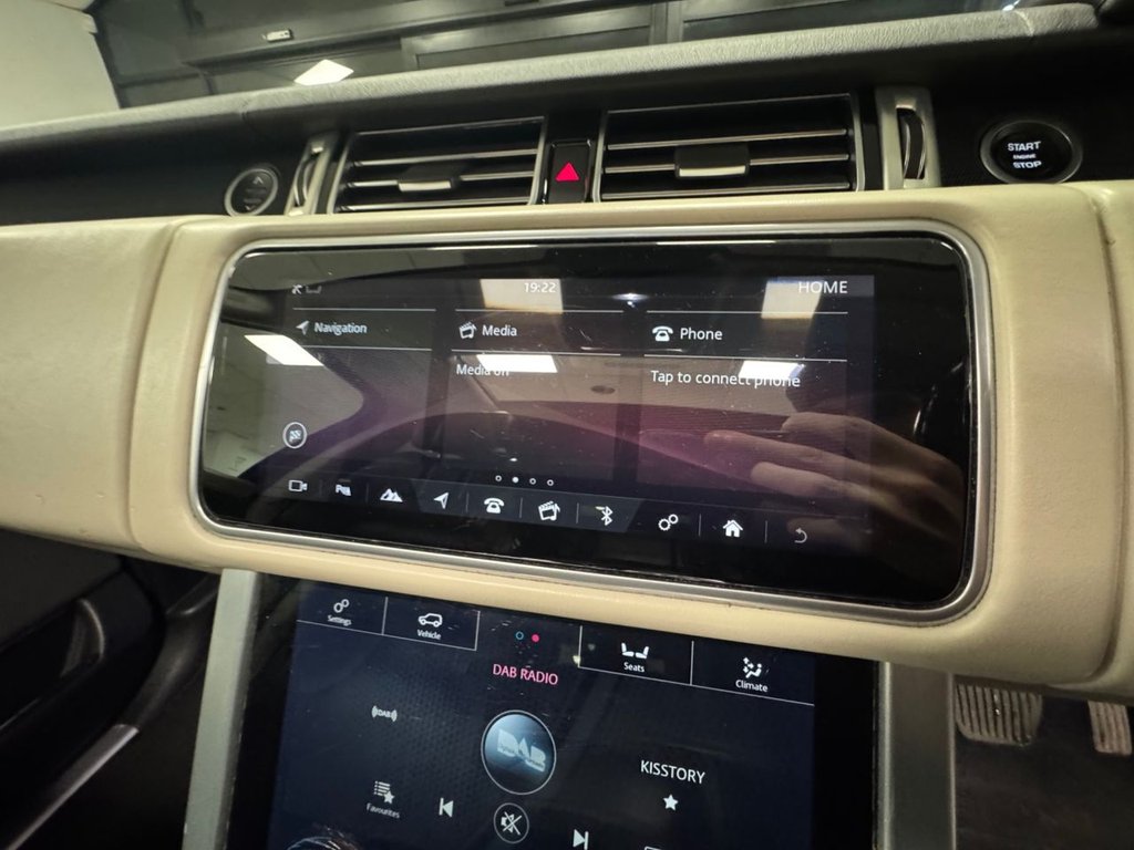 Used Land Rover Range Rover 2018 for sale - 77193399: Photo 30