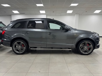 Used Audi Q7 2013 for sale - 76826475: Photo