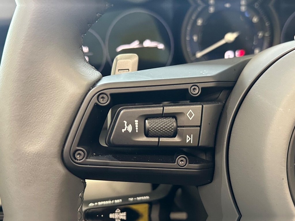 Used Porsche 911 2023 for sale - 76867534: Photo 32