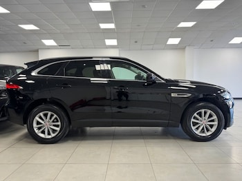 Used Jaguar F-Pace 2016 for sale - 75259205: Photo